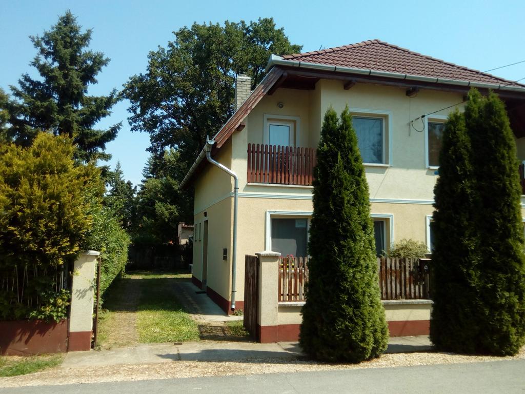 Eva Vendeghaz Guesthouse Hajdúszoboszló Eksteriør billede